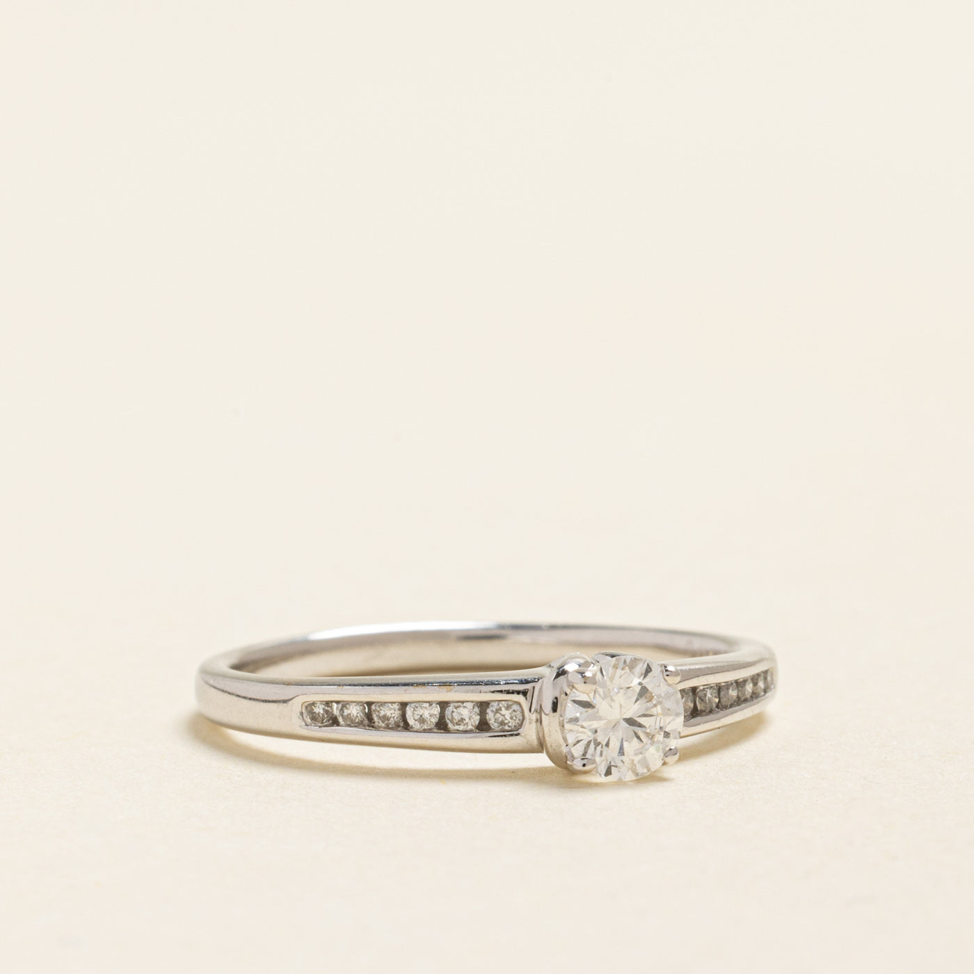 18k White Gold Diamond Accented Ring | 0.34ctw | SZ 7