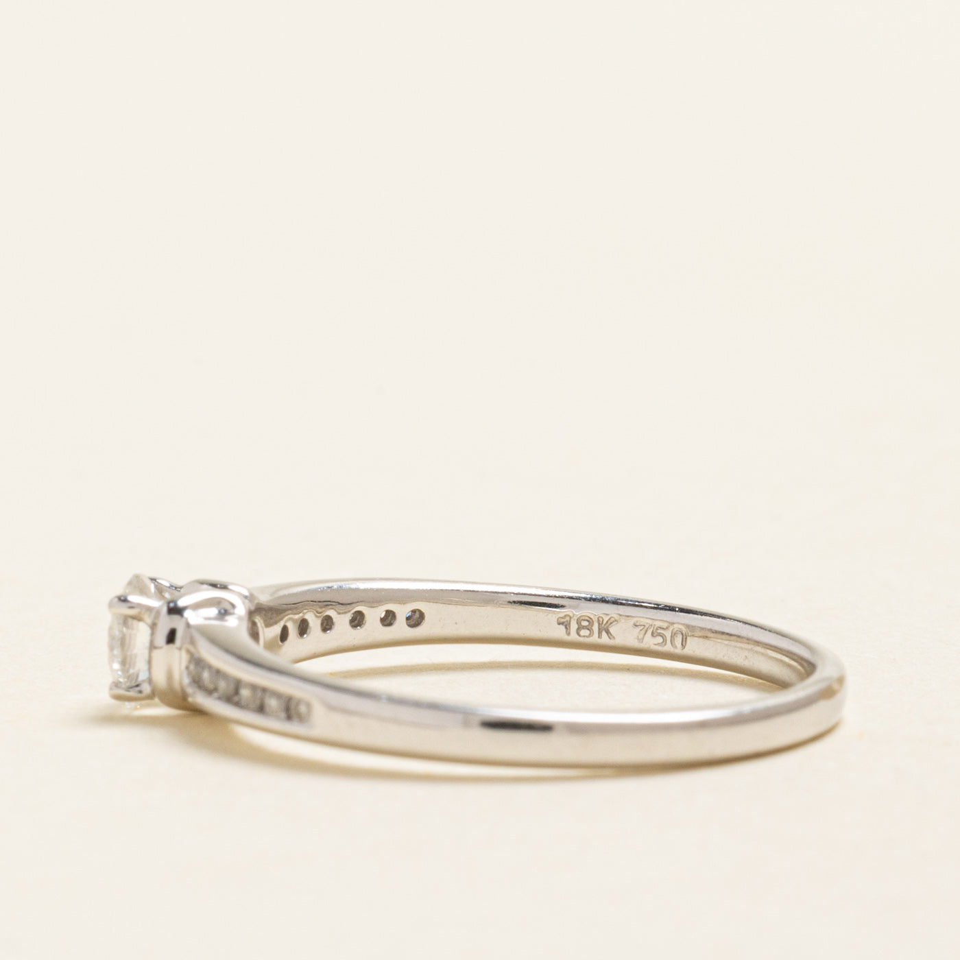 18k White Gold Diamond Accented Ring | 0.34ctw | SZ 7