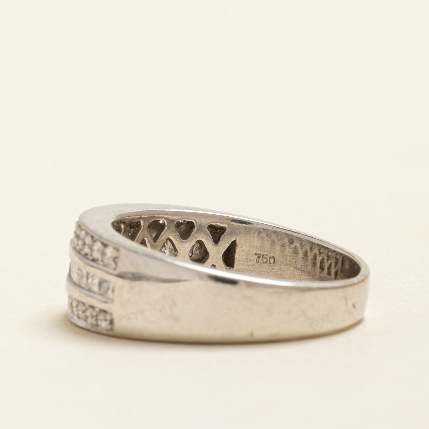 18k Multi Row Mix Cut Diamond Band | 0.92ctw | SZ 8.25