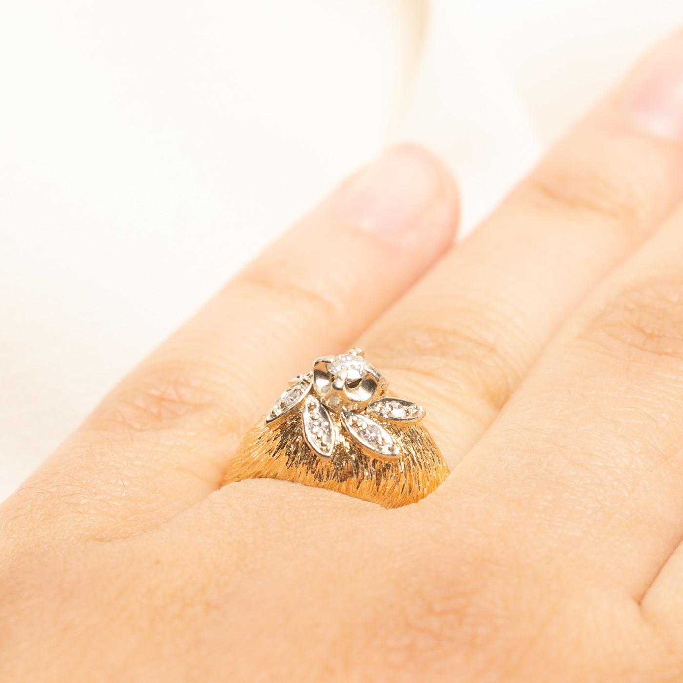 Illusion Set Diamond Textured Dome Ring | 0.26ctw | SZ 6.75
