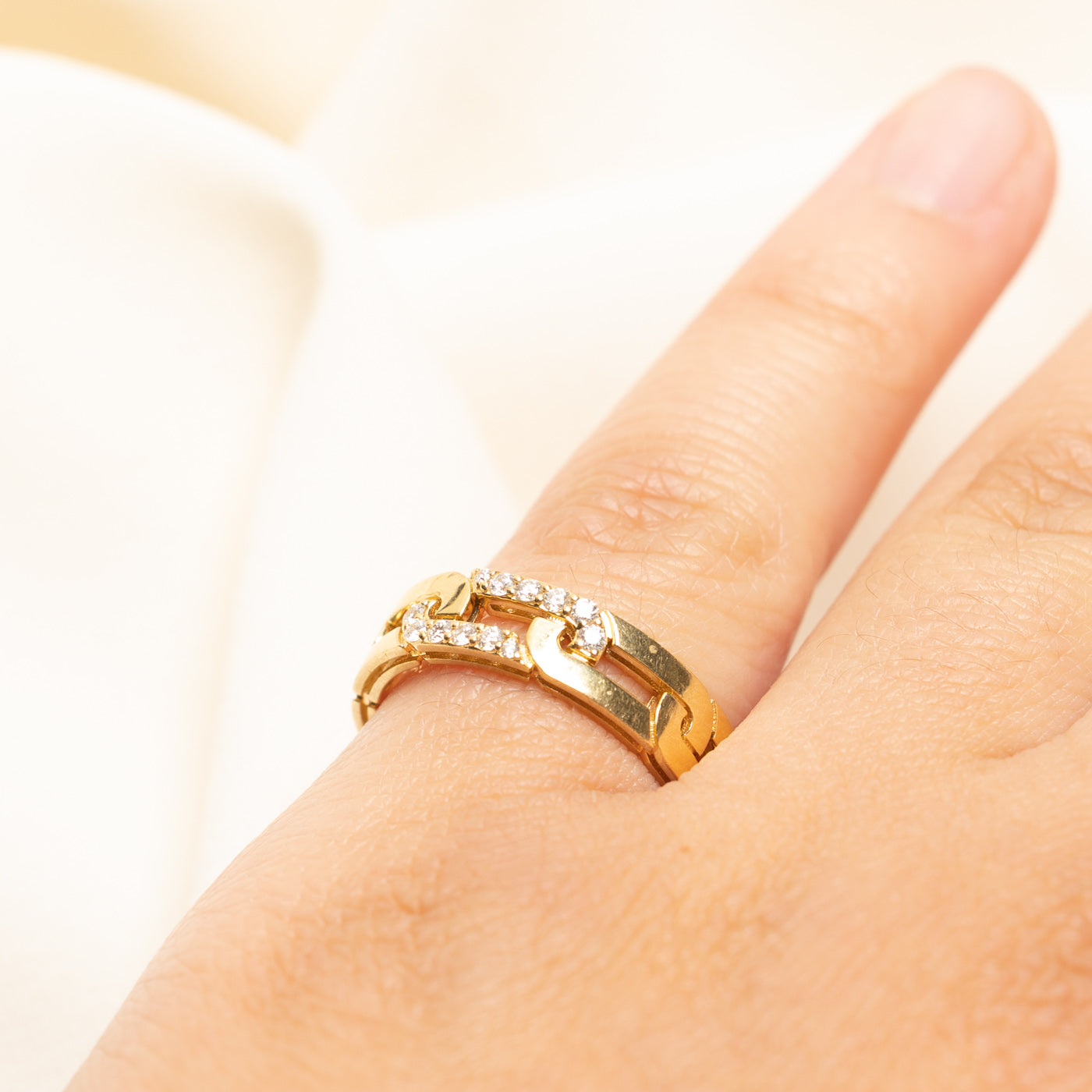 18k Yellow Gold Diamond Chain Ring | 0.17ctw | 5.35mm | SZ 6.5