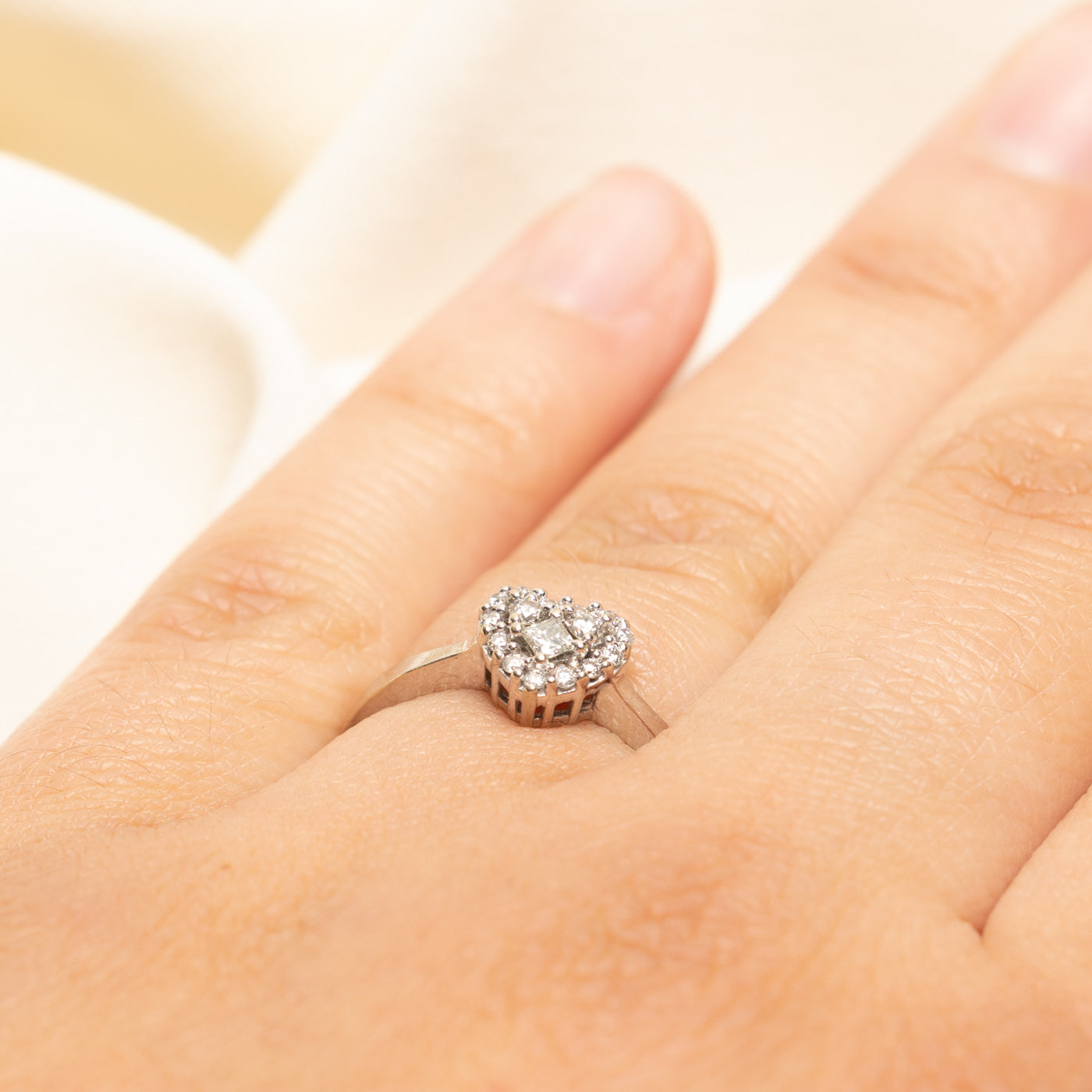 Diamond Cluster Heart Ring | 0.28ctw | SZ 6.25