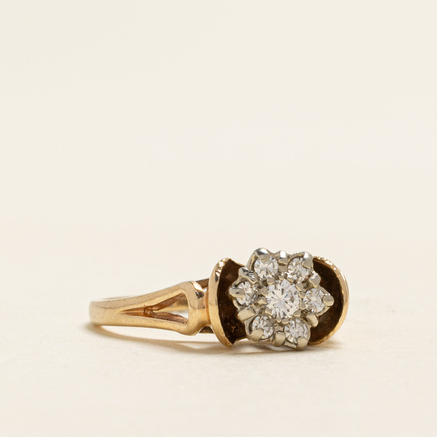 Yellow Gold Diamond Petal Cluster Ring | 0.21ctw | SZ 5.25