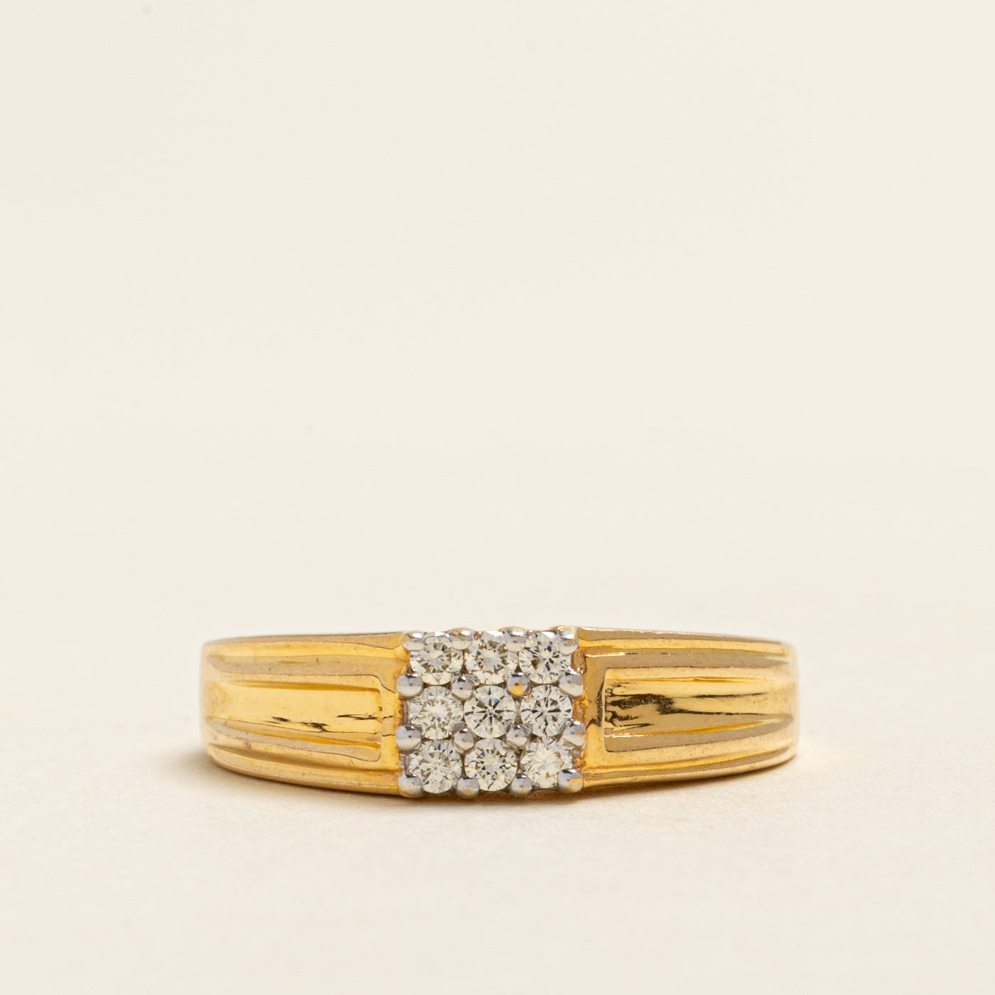 18k Yellow Gold Diamond Grid Grooved Ring | 0.22ctw | SZ 8
