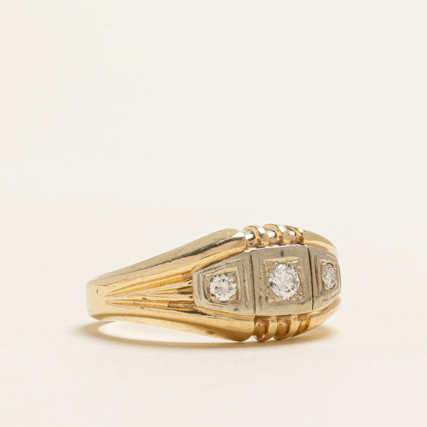 Three Stone Diamond Grooved Ring | 0.23ctw | SZ 9.25