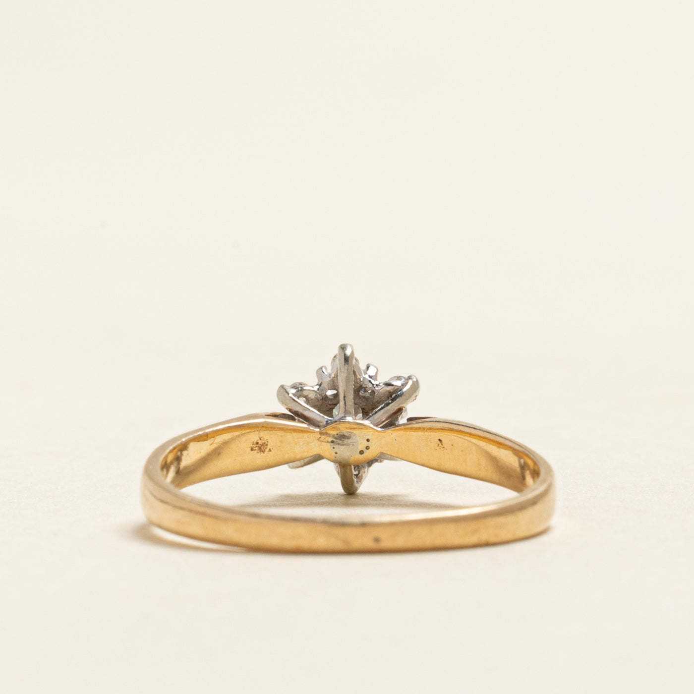 Diamond Petal Cluster Reverse Tapered Ring | 0.14ctw | SZ 6.5