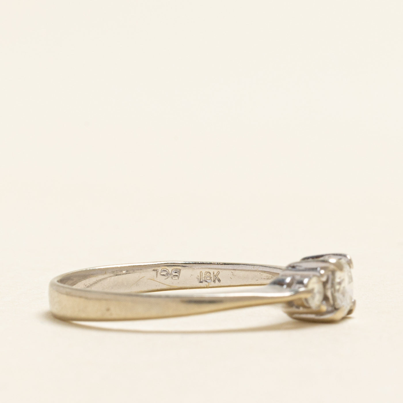 18k Three Stone Diamond Ring | 0.28ctw | SZ 6