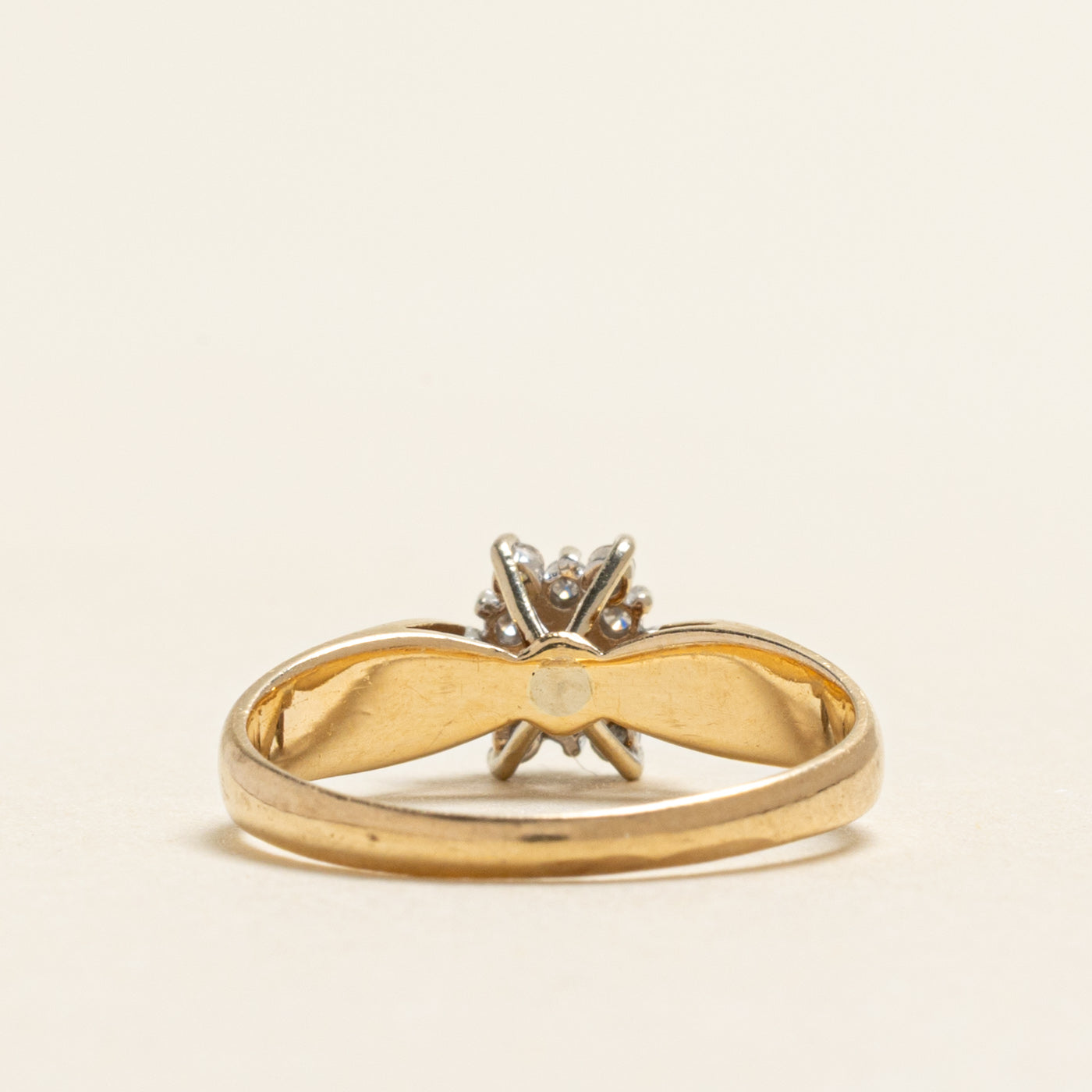 Diamond Petal Reverse Tapered Ring | 0.15ctw | SZ 5.75
