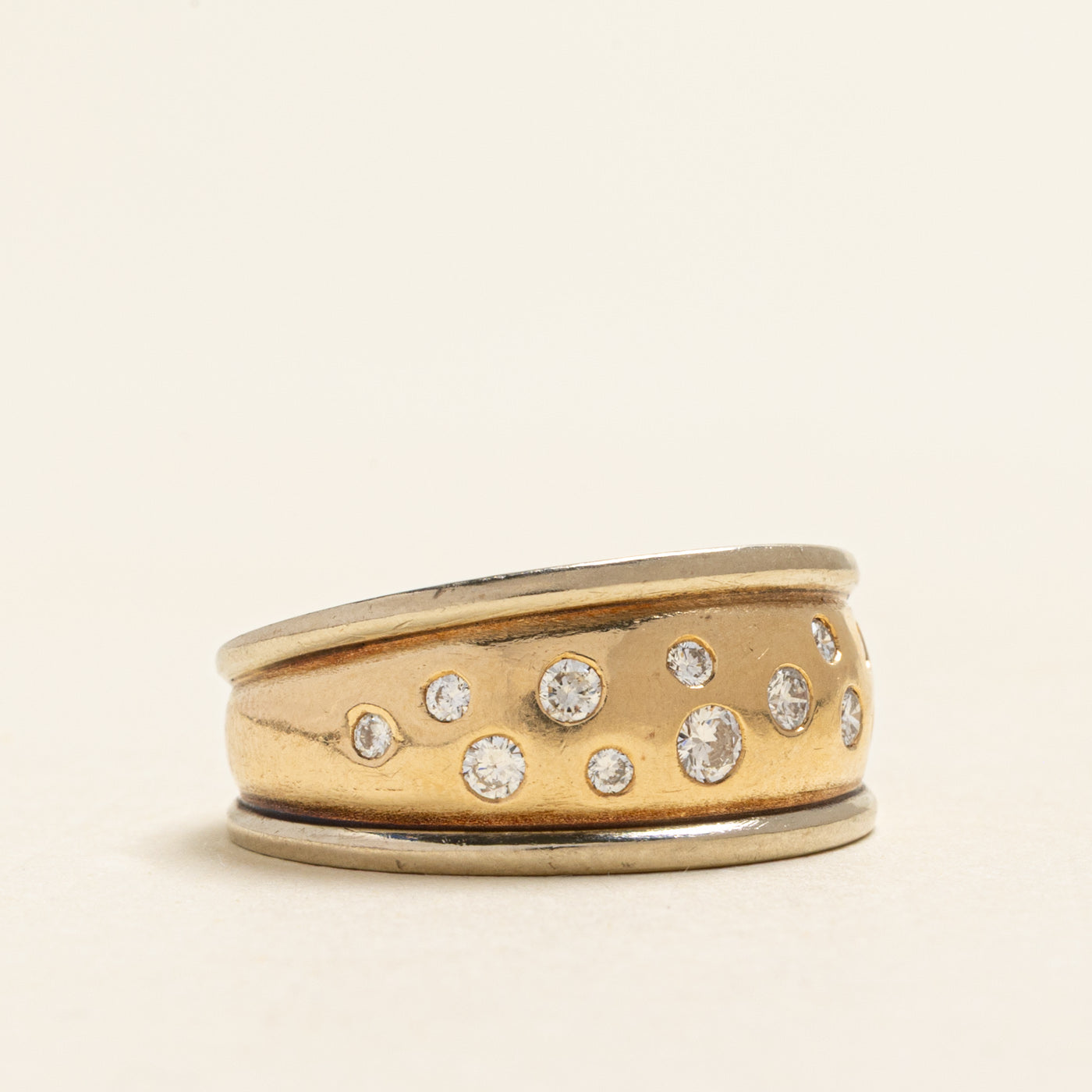 Scattered Flush Set Diamond Low Dome Ring | 0.30ctw | SZ 7.5