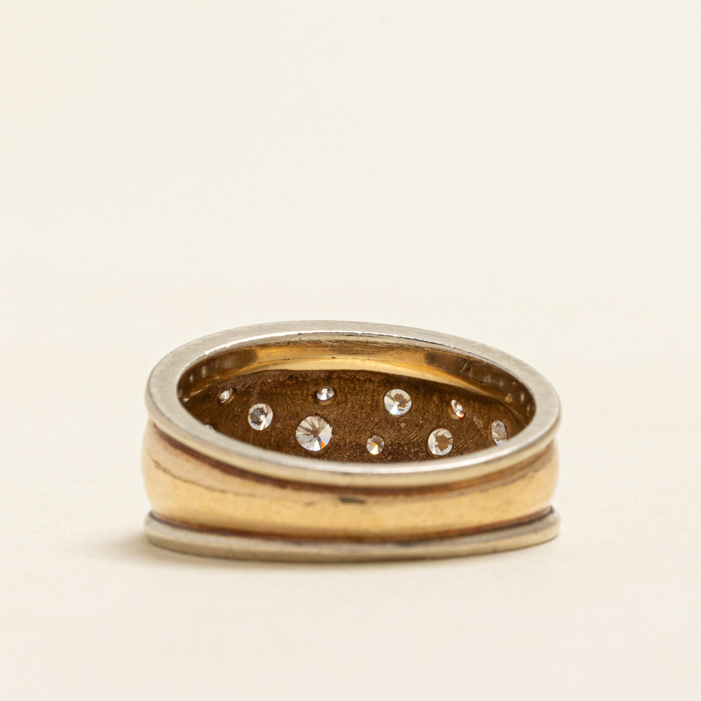 Scattered Flush Set Diamond Low Dome Ring | 0.30ctw | SZ 7.5
