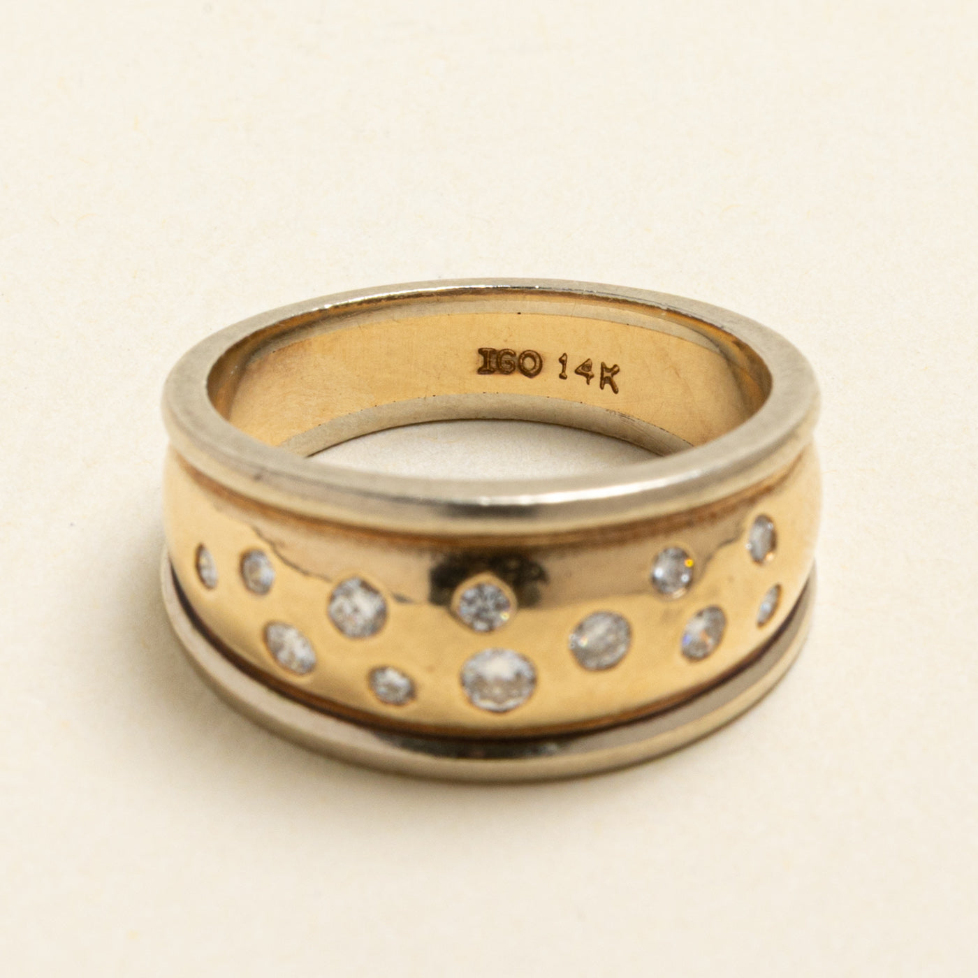 Scattered Flush Set Diamond Low Dome Ring | 0.30ctw | SZ 7.5