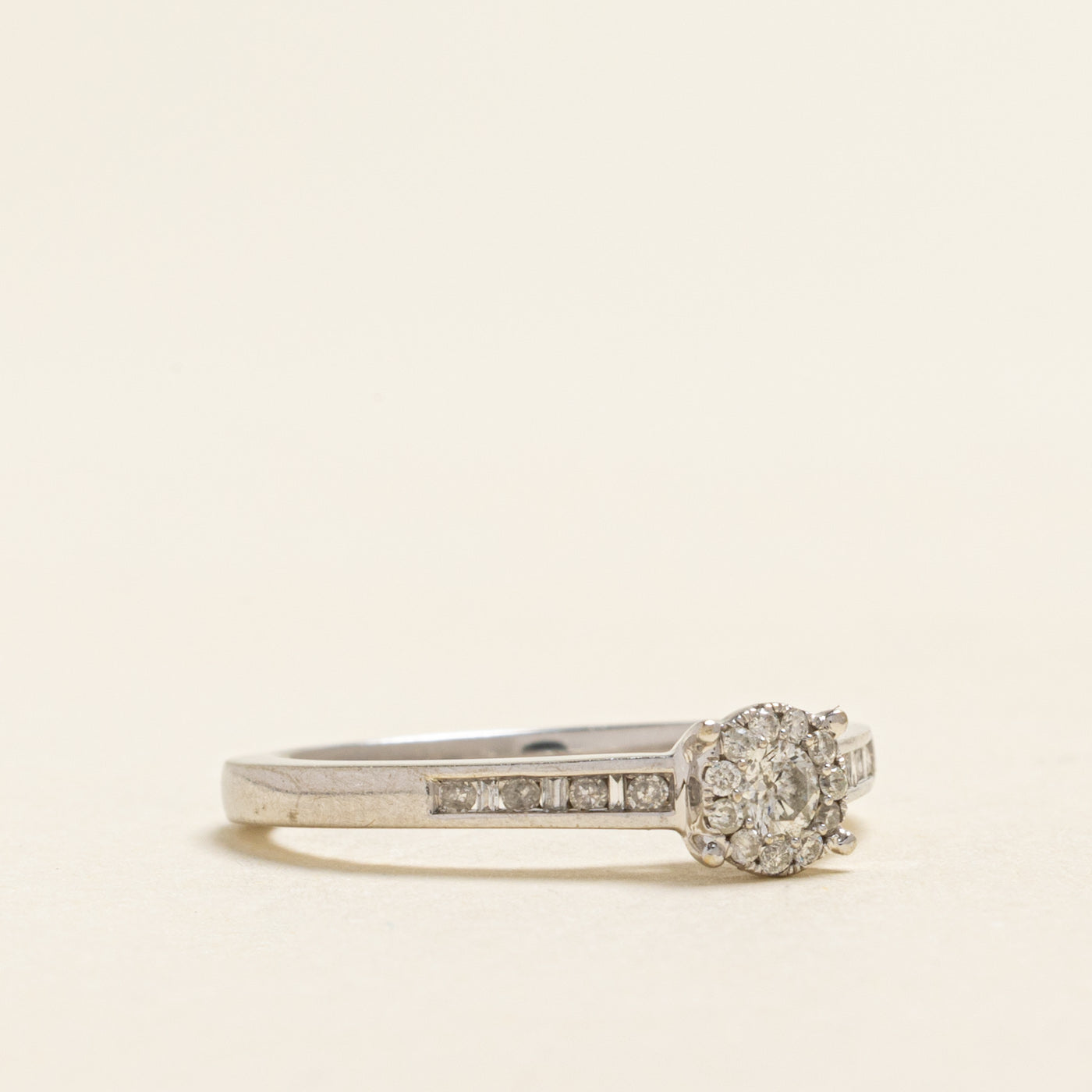 Round Brilliant Cut Diamond Halo Ring | 0.26ctw | SZ 7