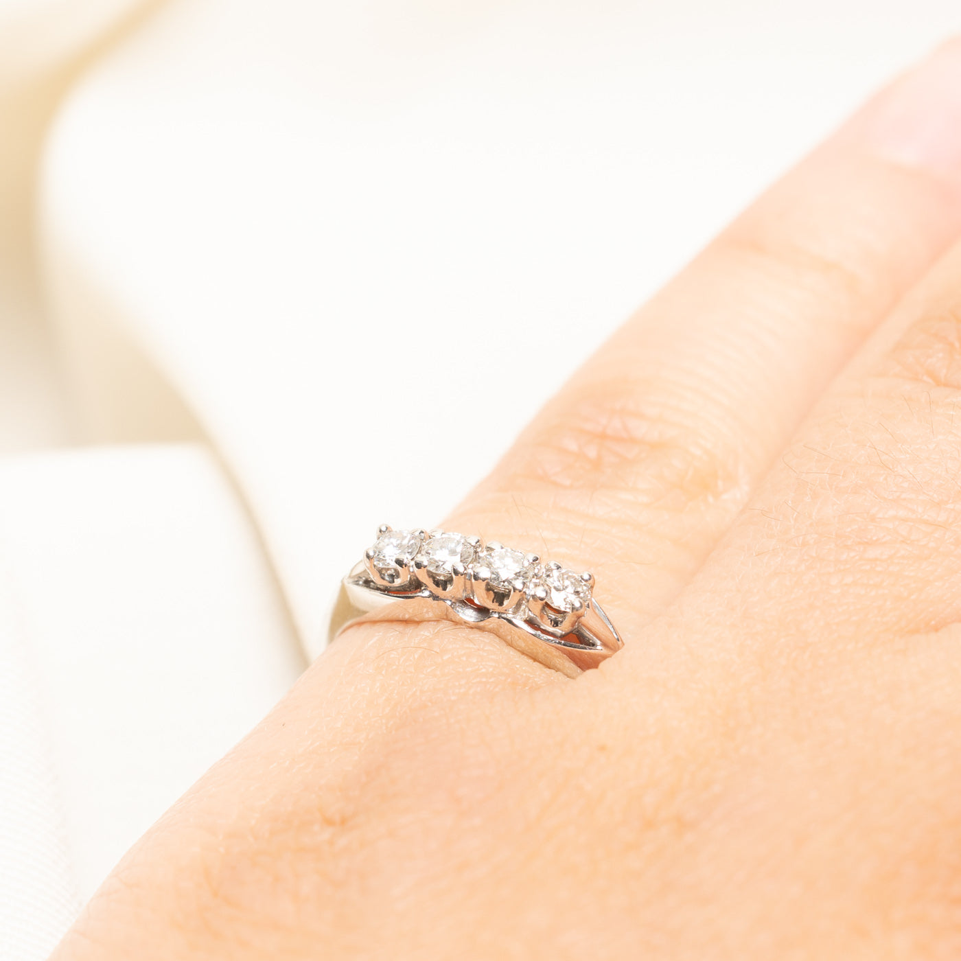 18k Four Stone Diamond Ring | 0.28ctw | SZ 5.25