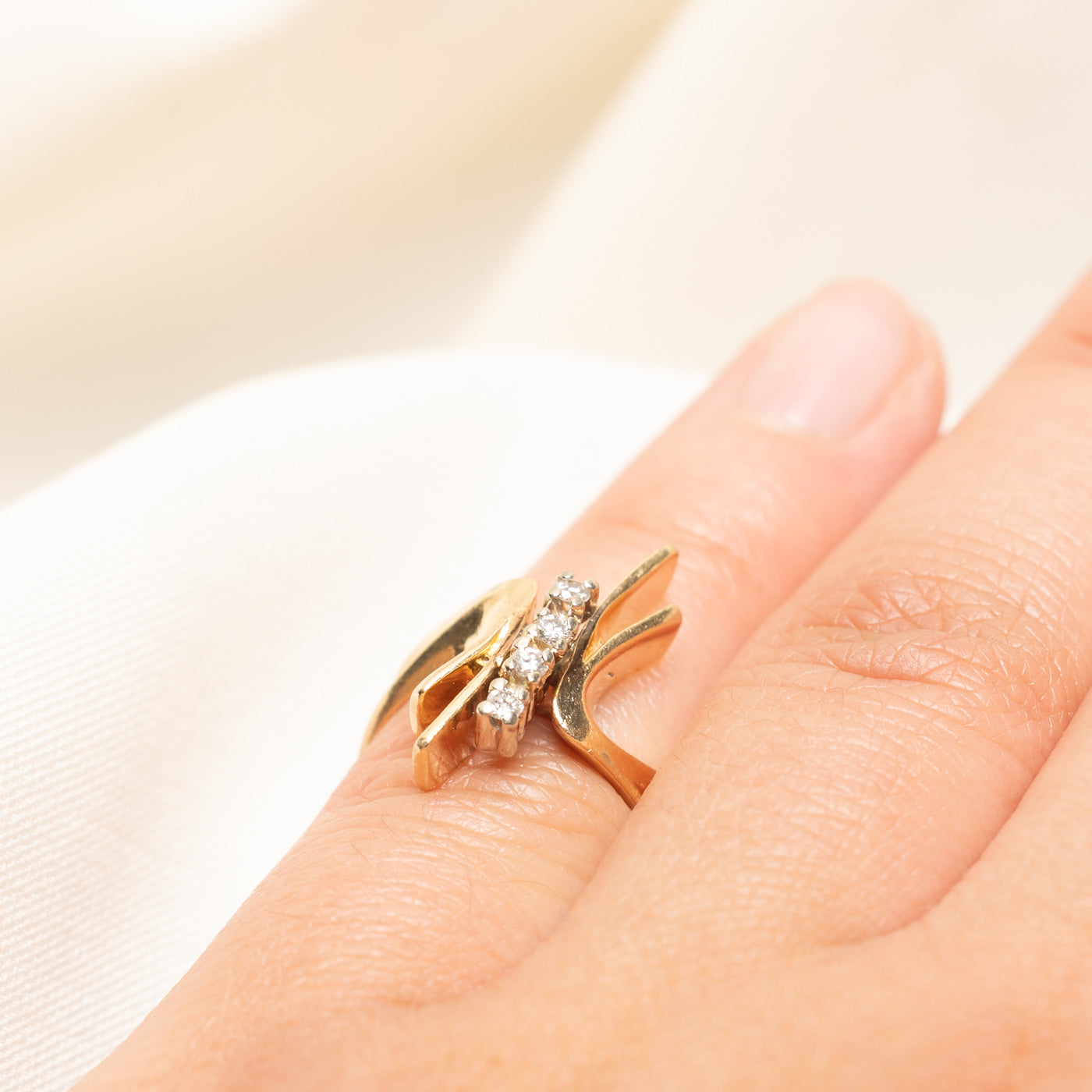 Diamond Column Cocktail Ring | 0.07ctw | SZ 3.75