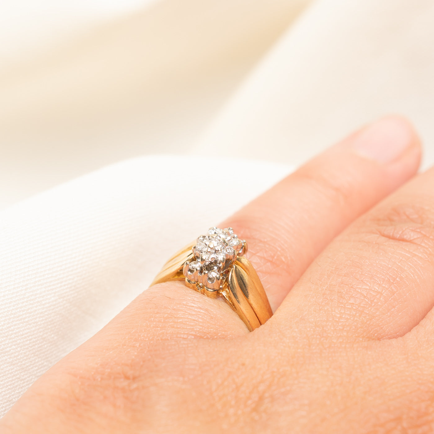 Yellow Gold Diamond Cluster Grooved Ring | 0.13ctw | SZ 4.25