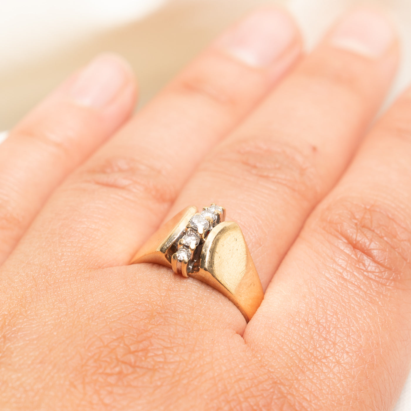 Five Stone Diamond Column Tapered Ring | 0.21ctw | SZ 8.25