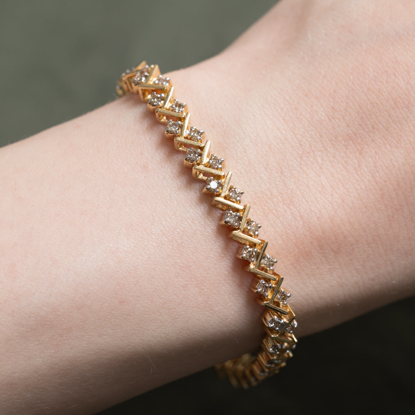 14K Yellow Diamond Geometric Tennis Bracelet | 1.68ctw | 7"