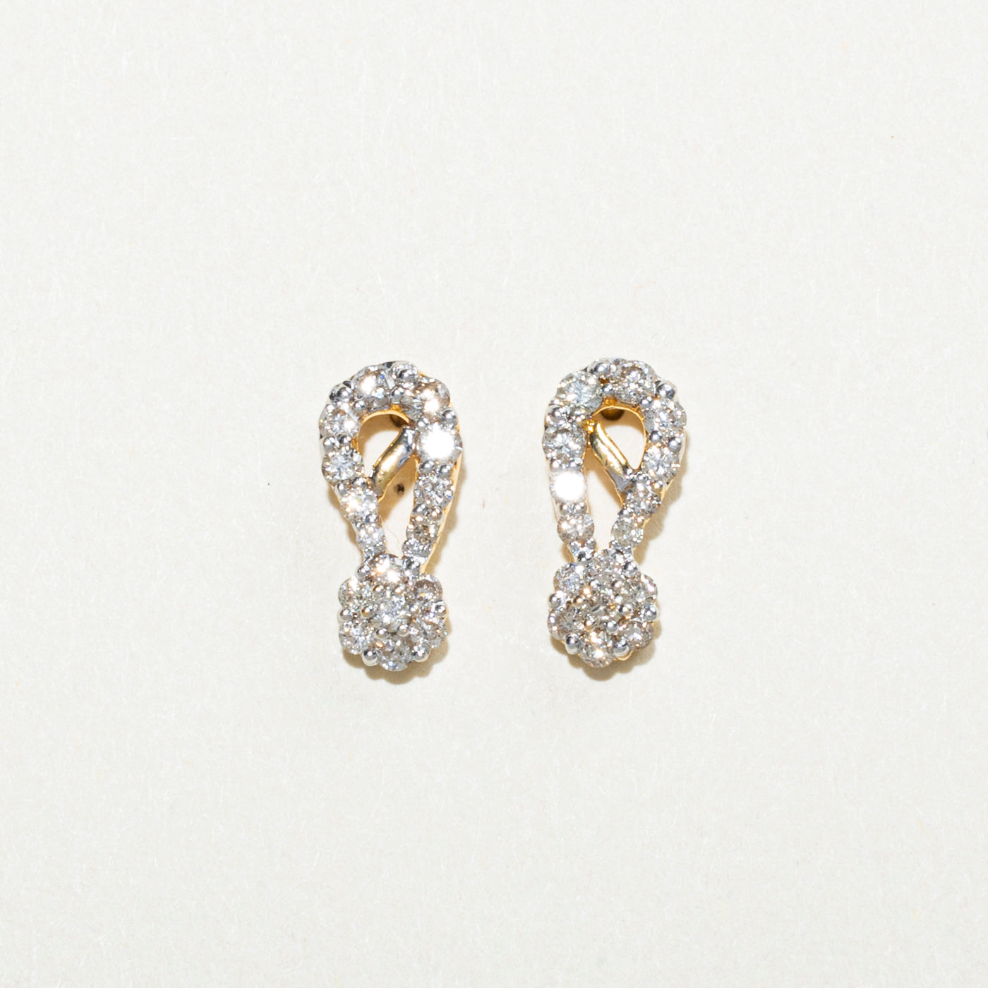 Boucles d'oreilles pendantes serties de diamants pavés | 0,58 ct