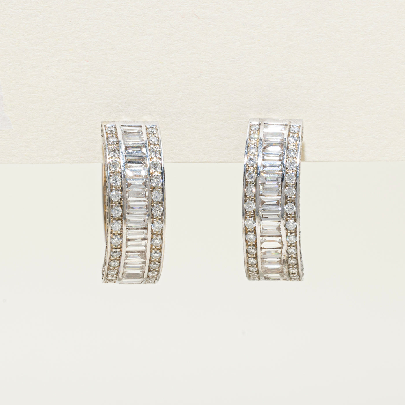 18k Mixed Cut Diamond Hoop Earrings | 2.7ctw | 21mm