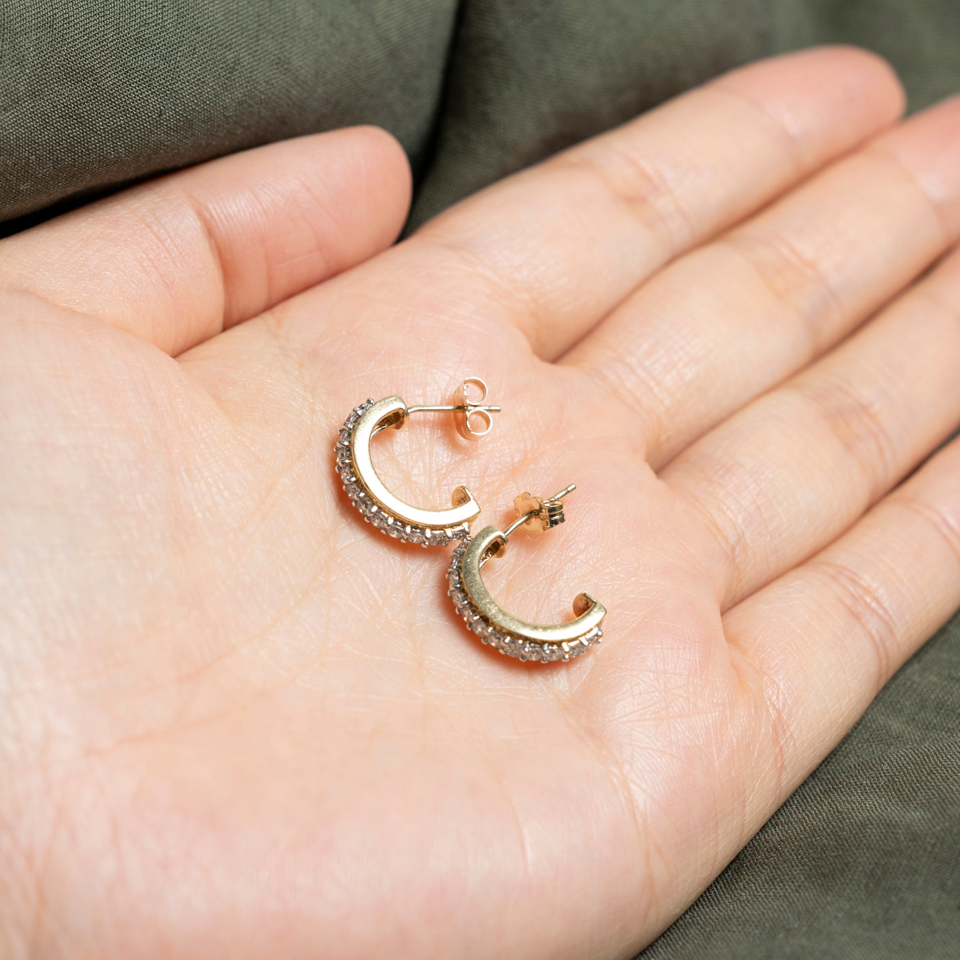 10k Diamond Grooved Half Hoop Earrings | 0.5ctw | 15mm