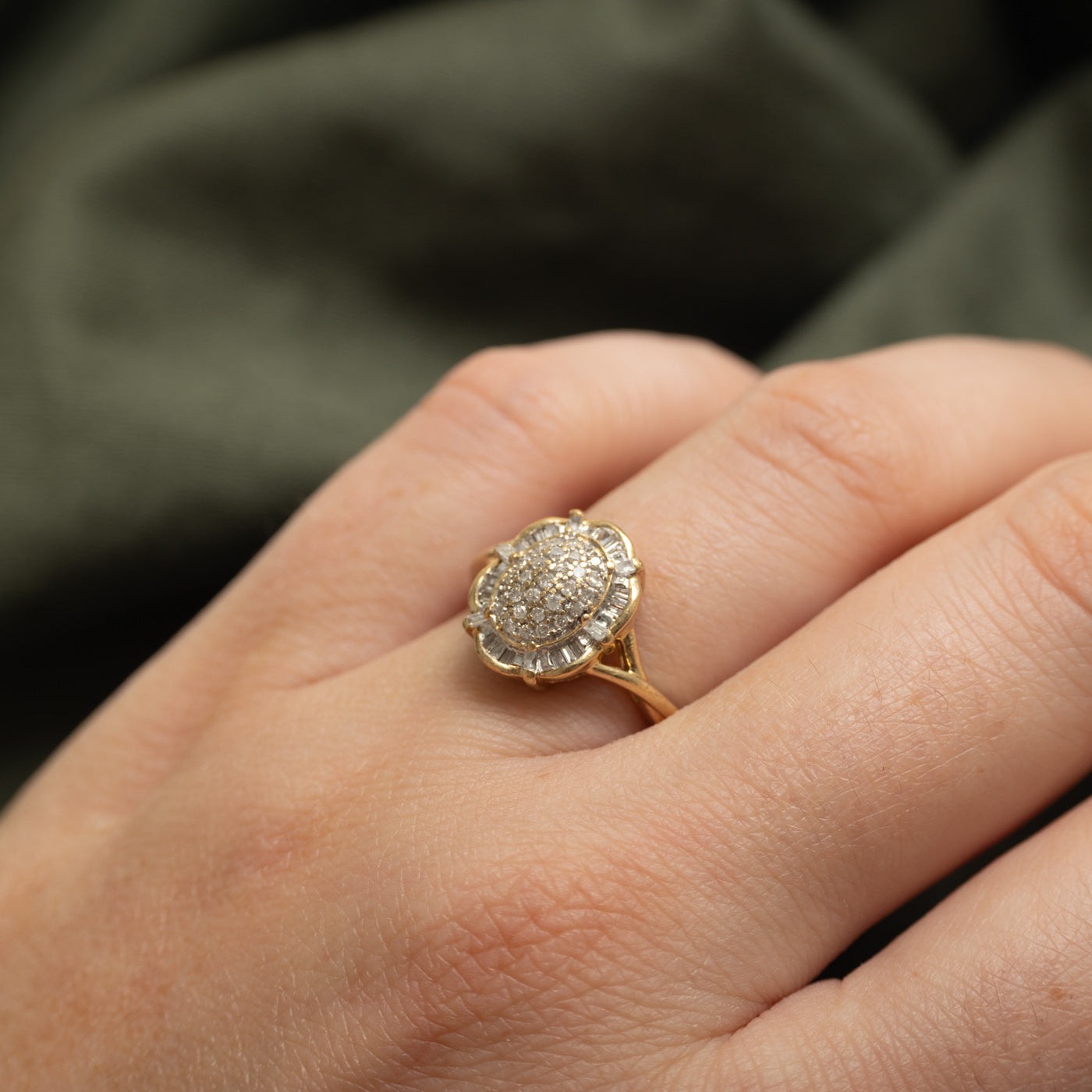 Multi Cut Diamond Oval Cluster Ring | 0.20ctw | SZ 7