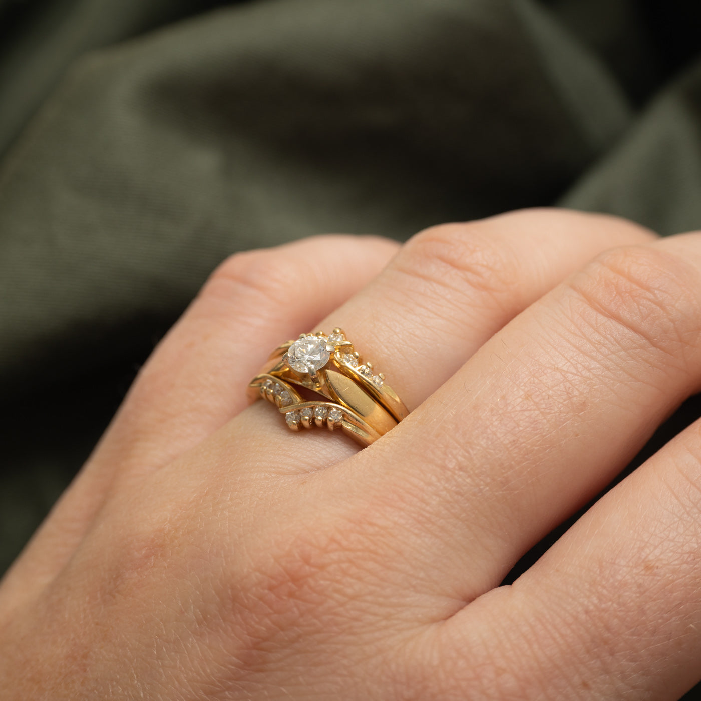 Diamond Chevron Accented Wedding Ring Set | 0.51ctw | SZ 5