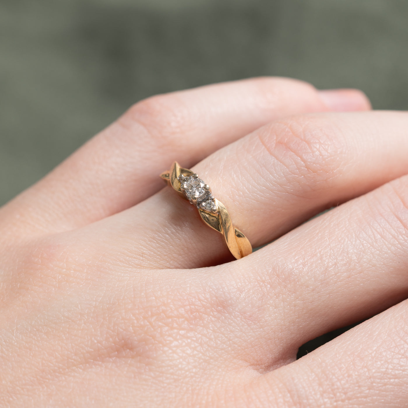 Diamond Cross Over Ring | 0.13ctw | SZ 5