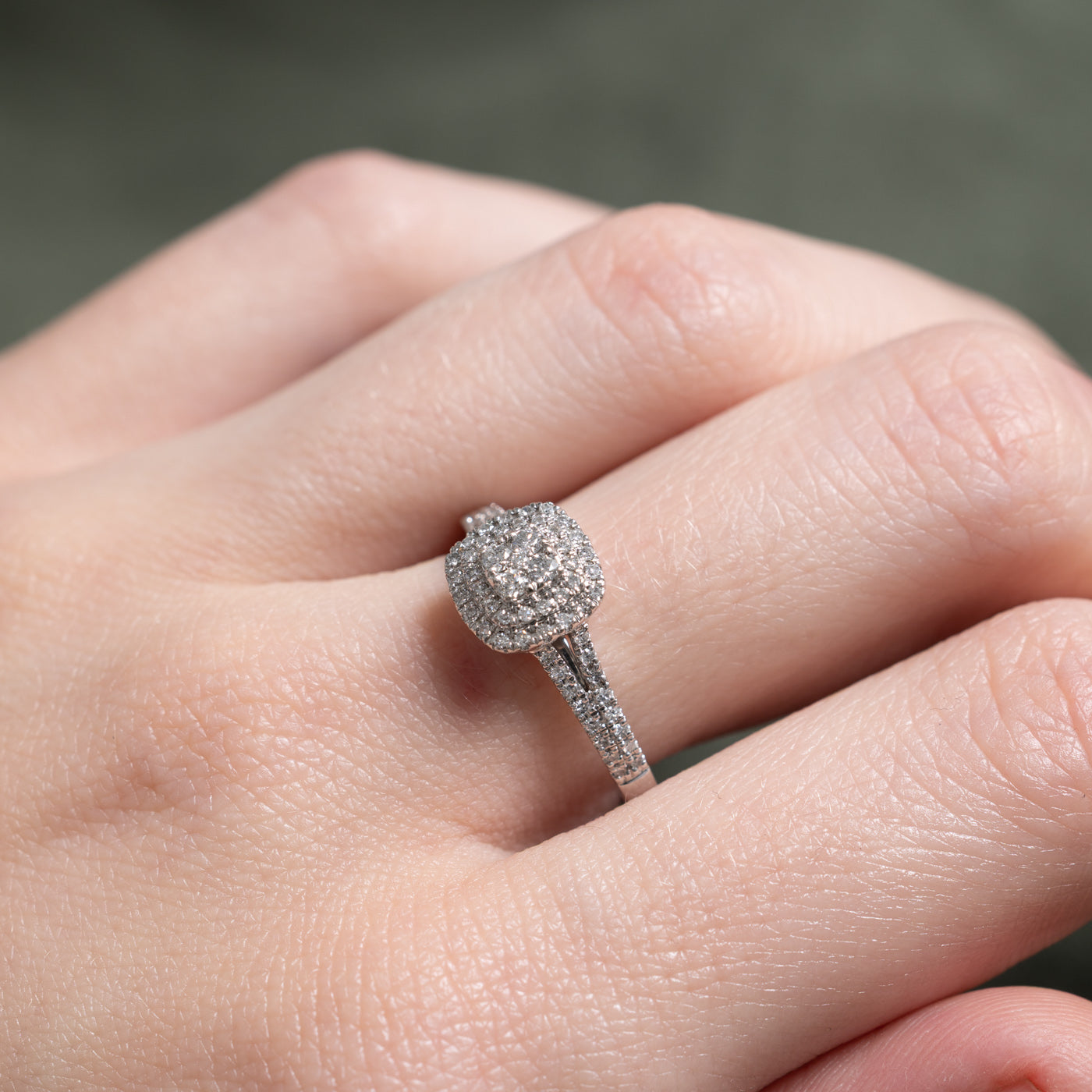 White Gold Diamond Cluster Halo Ring | 0.30ctw | SZ 7.5