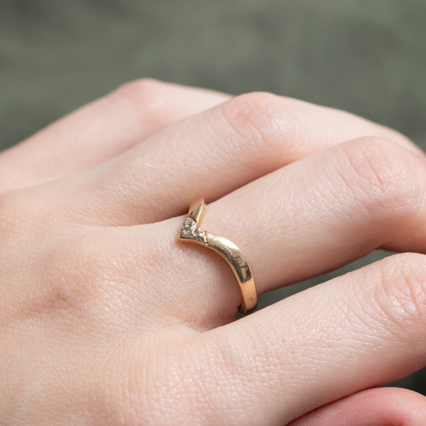 Three Stone Diamond Chevron Ring | 0.03ctw | SZ 6.25