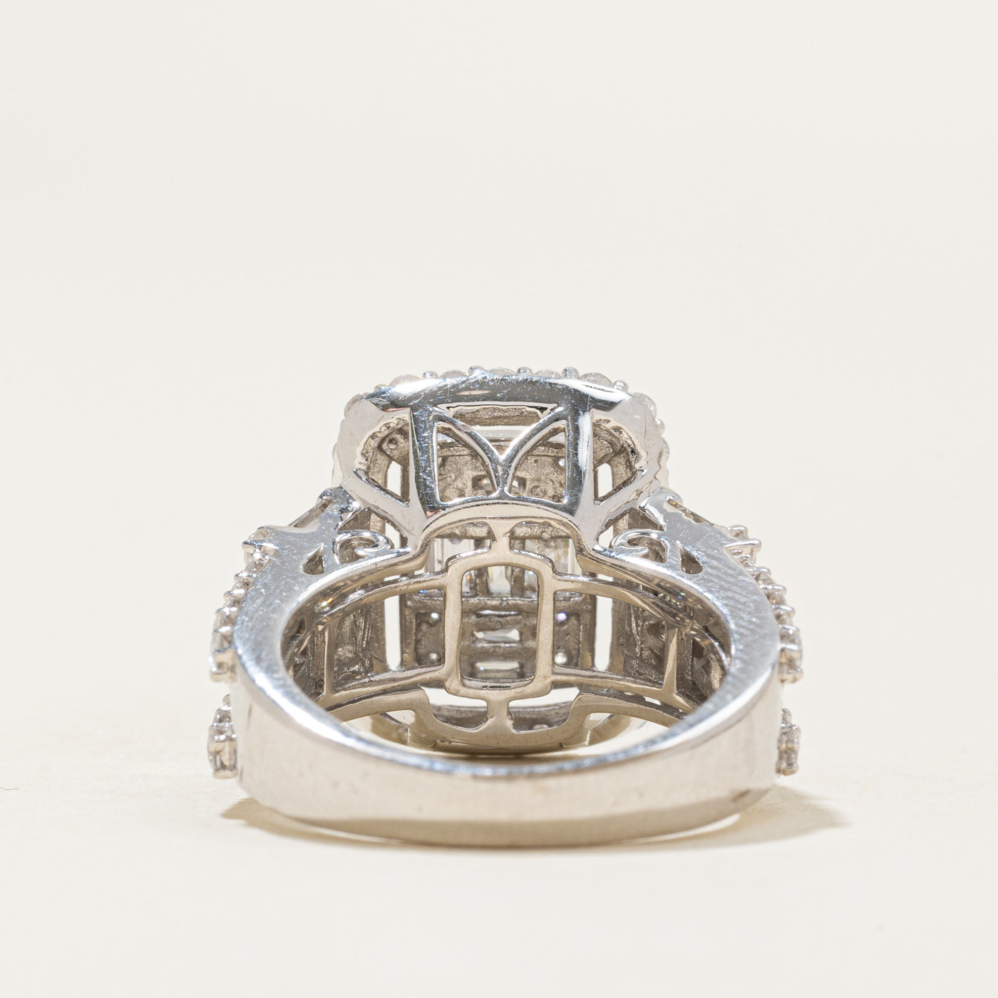 Diamond Cluster Halo Cocktail Ring | 1.62ctw | SZ 5.25 |