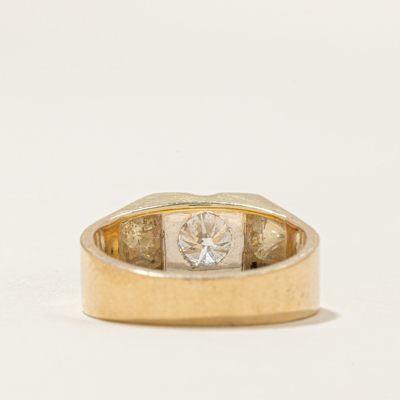 Two Tone Gold Diamond Grooved Signet Ring | 1.05ct VS2/SI1 H/I | SZ 8.5 |