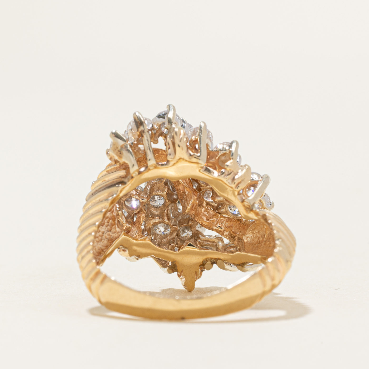 Diamond Cluster Grooved Cocktail Ring | 0.28ct, 2.7ctw | SZ 7.5 |