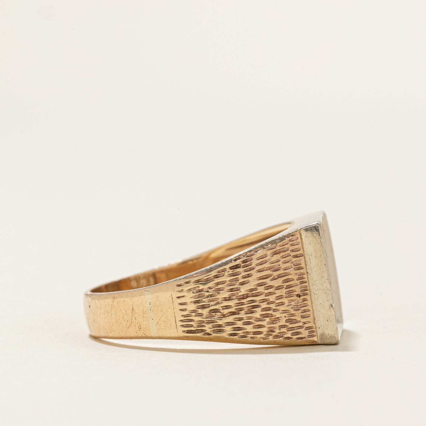 Diamond Grid Textured Signet Ring | 0.99ctw | SZ 11.75 |