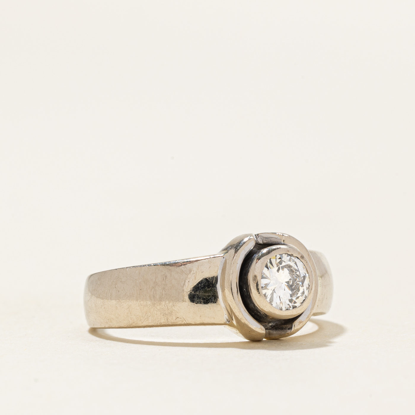 Bezel Set Solitaire Diamond Ring | 0.35ct VS1/VS2 G/H | SZ 5.75 |