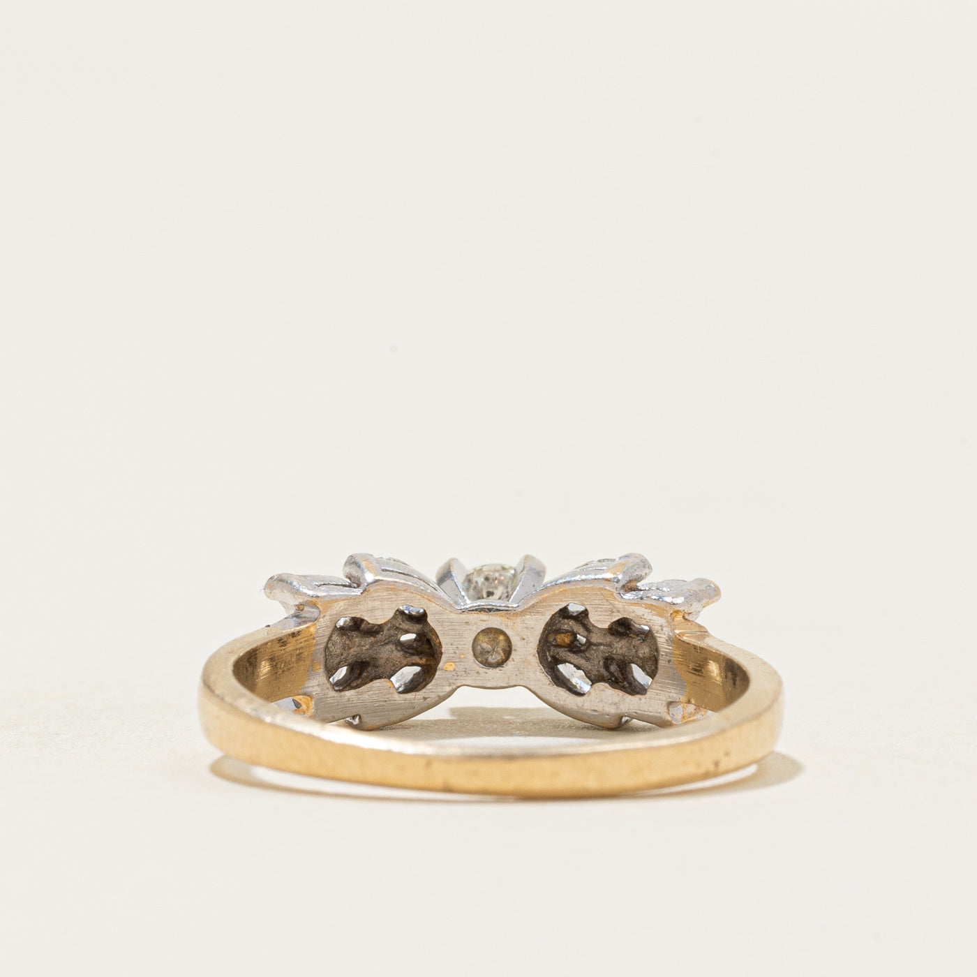 Diamond Accented Ring | 0.36ctw | SZ 6.25 |