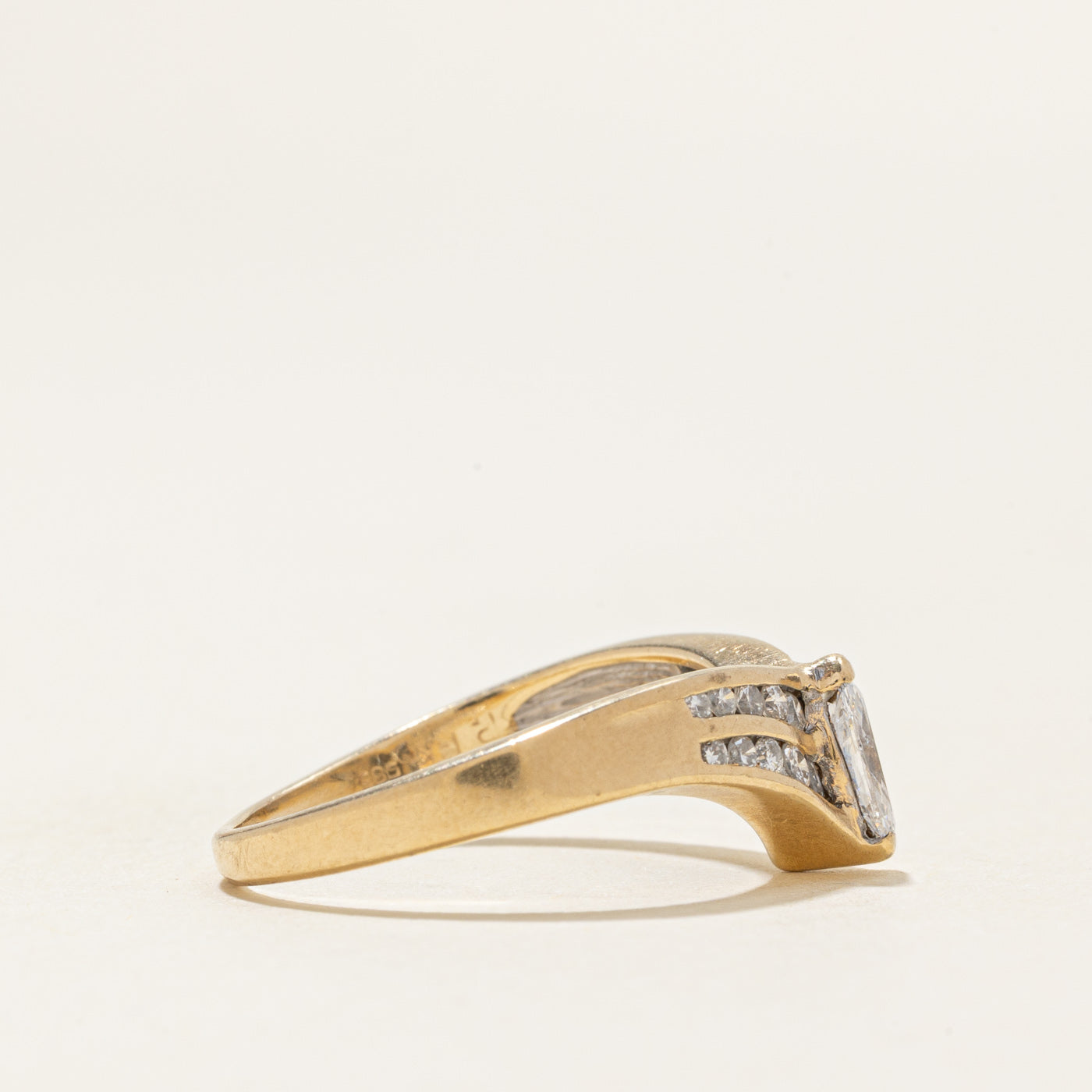 Marquise Cut Diamond Chevron Ring | 0.23ct, 0.26ctw | SZ 5.5 |