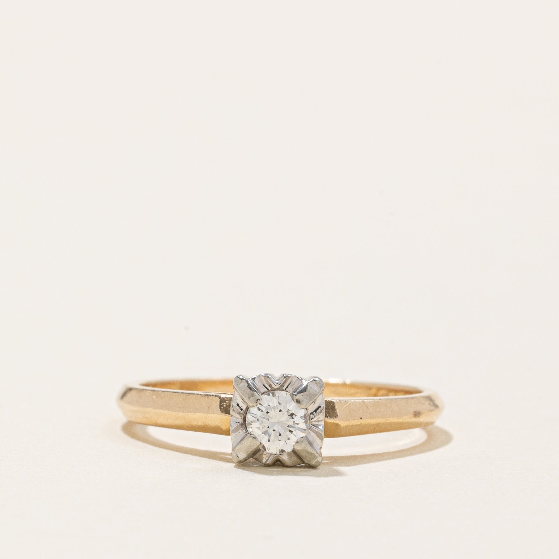 Illusion Set Solitaire Diamond Ring | 0.17ctw | SZ 6.5 |