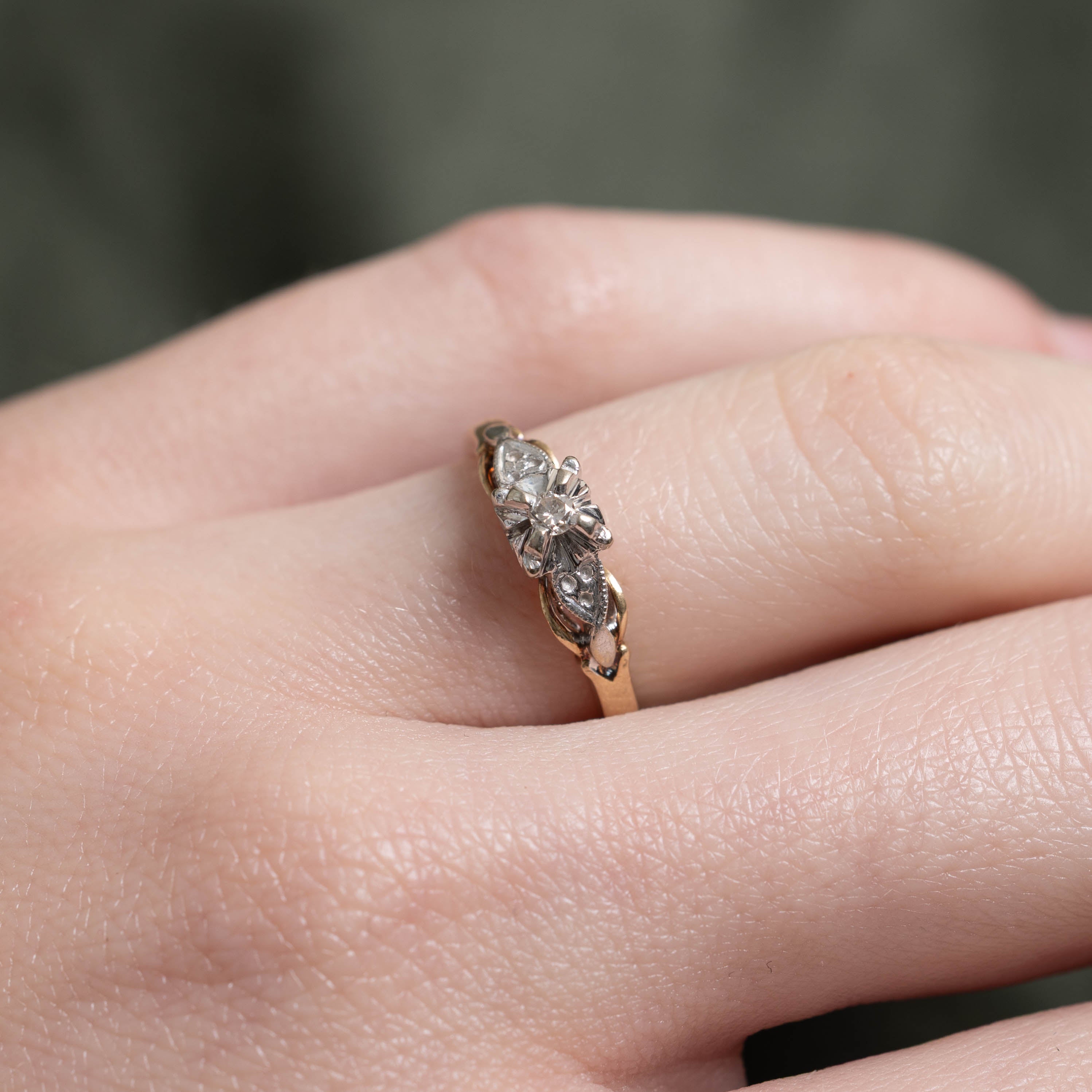 10k Two Tone Illusion Set Diamond Ring | 0.05ctw | SZ 4.5