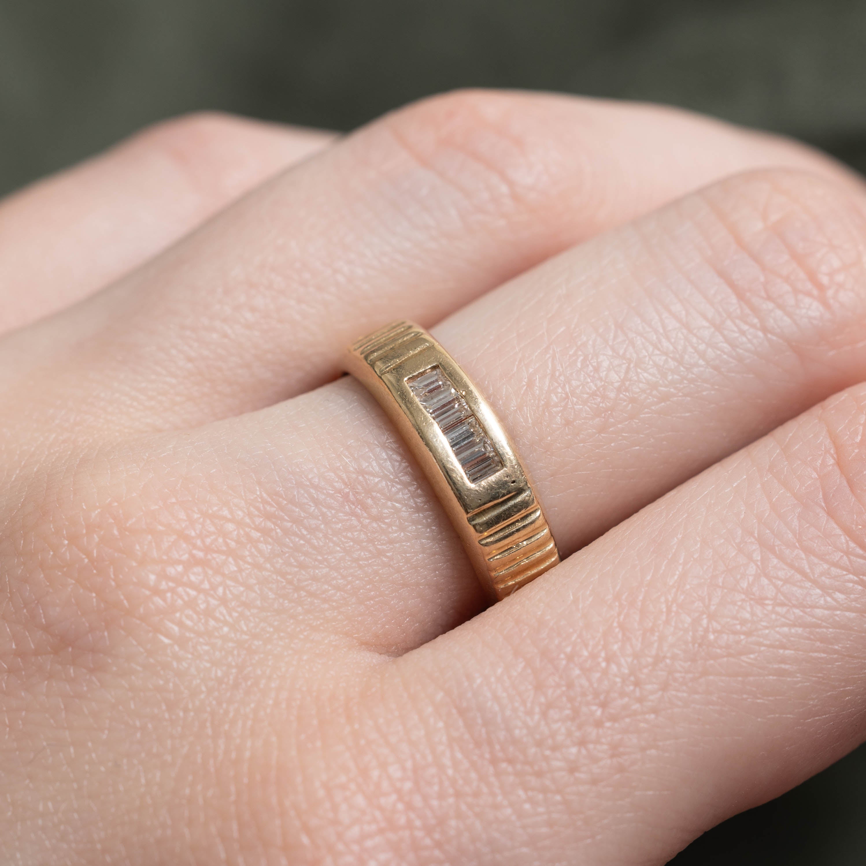 14k Channel Set Diamond Fluted Ring | 0.30ctw | SZ 6.75