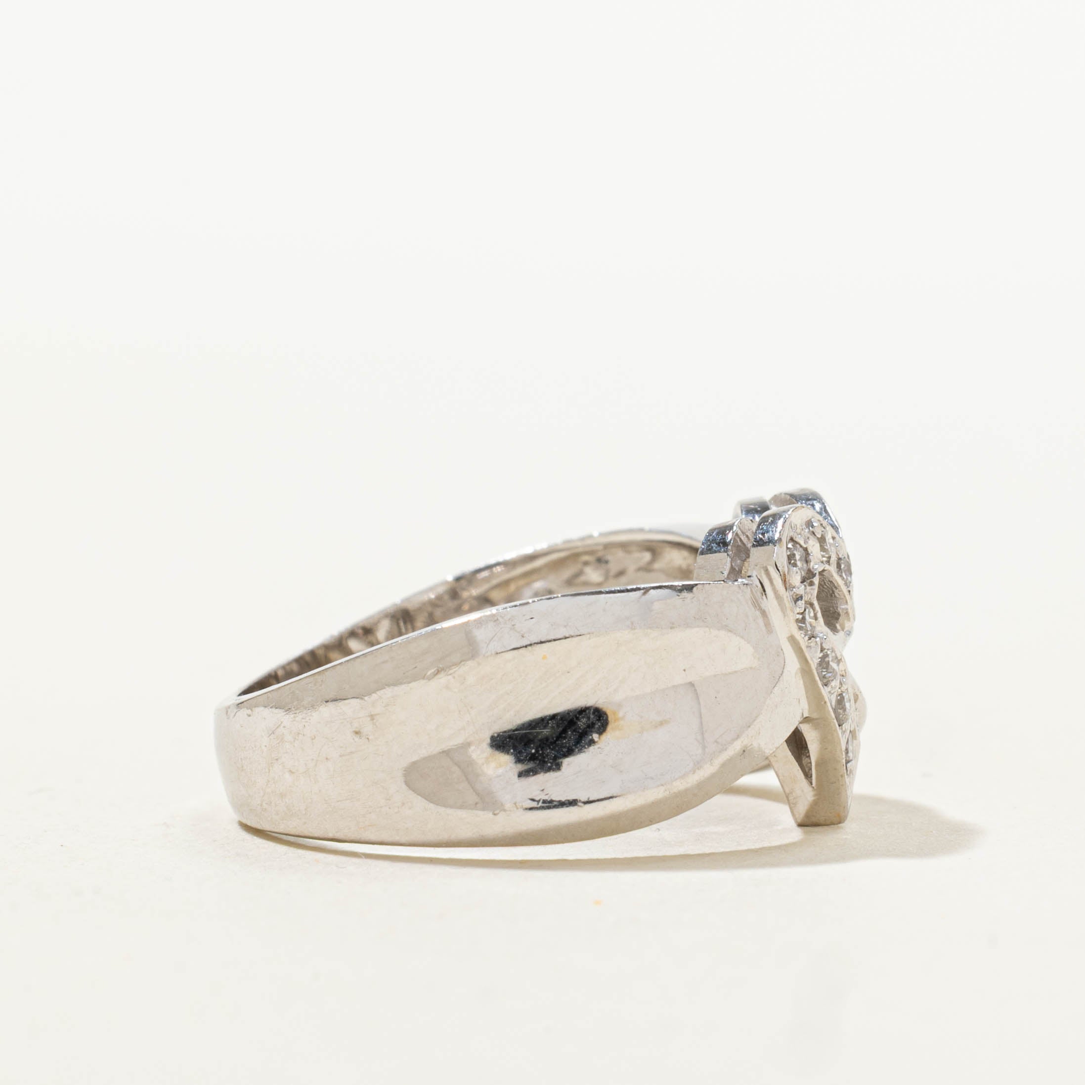 14k Diamond Heart Ribbon Ring | 0.13ctw | SZ 6.25