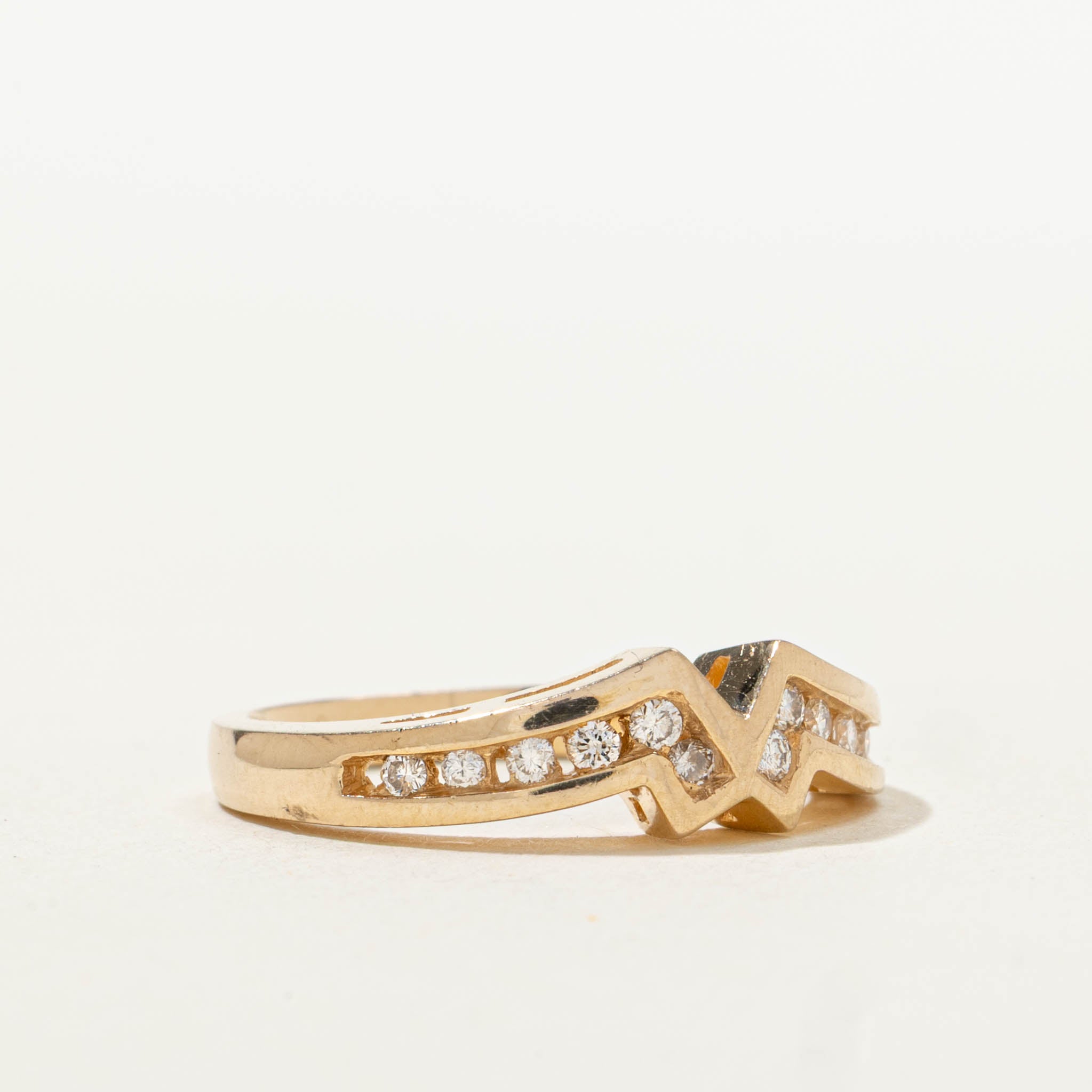 14k Channel Set Diamond “W” Chevron Ring | 0.21ctw | SZ 6