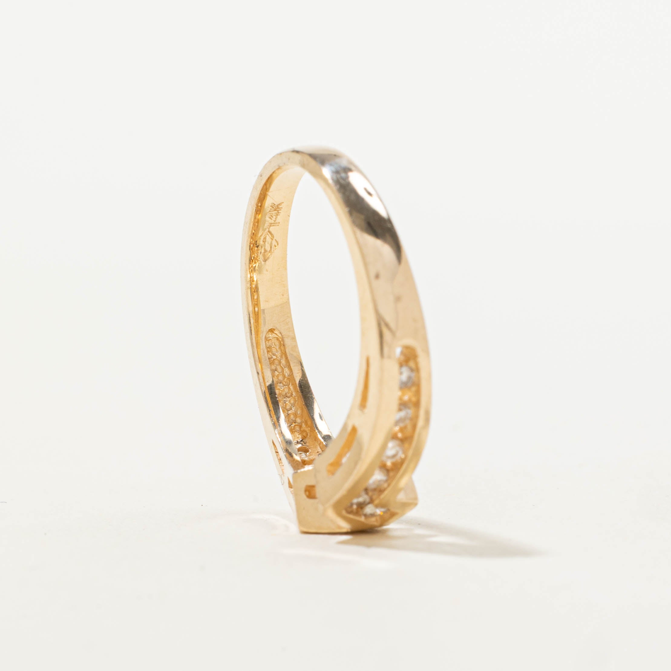 14k Channel Set Diamond “W” Chevron Ring | 0.21ctw | SZ 6