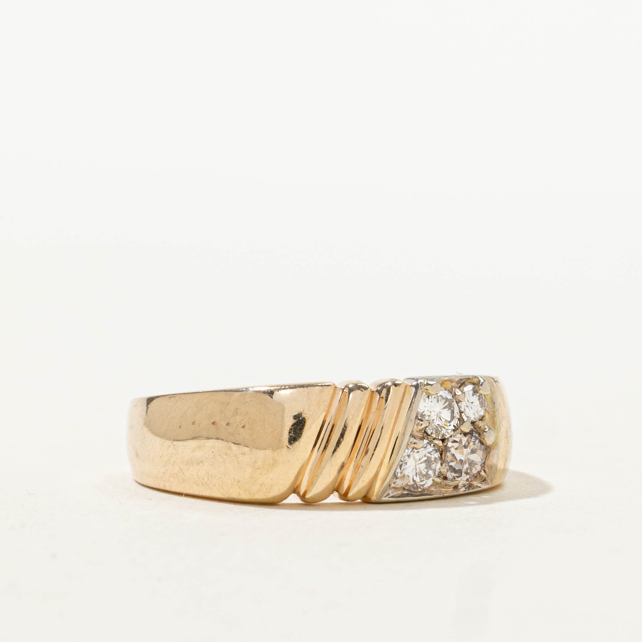 14k Diamond Trapezoidal Cluster Fluted Ring | 0.42ctw | SZ 8