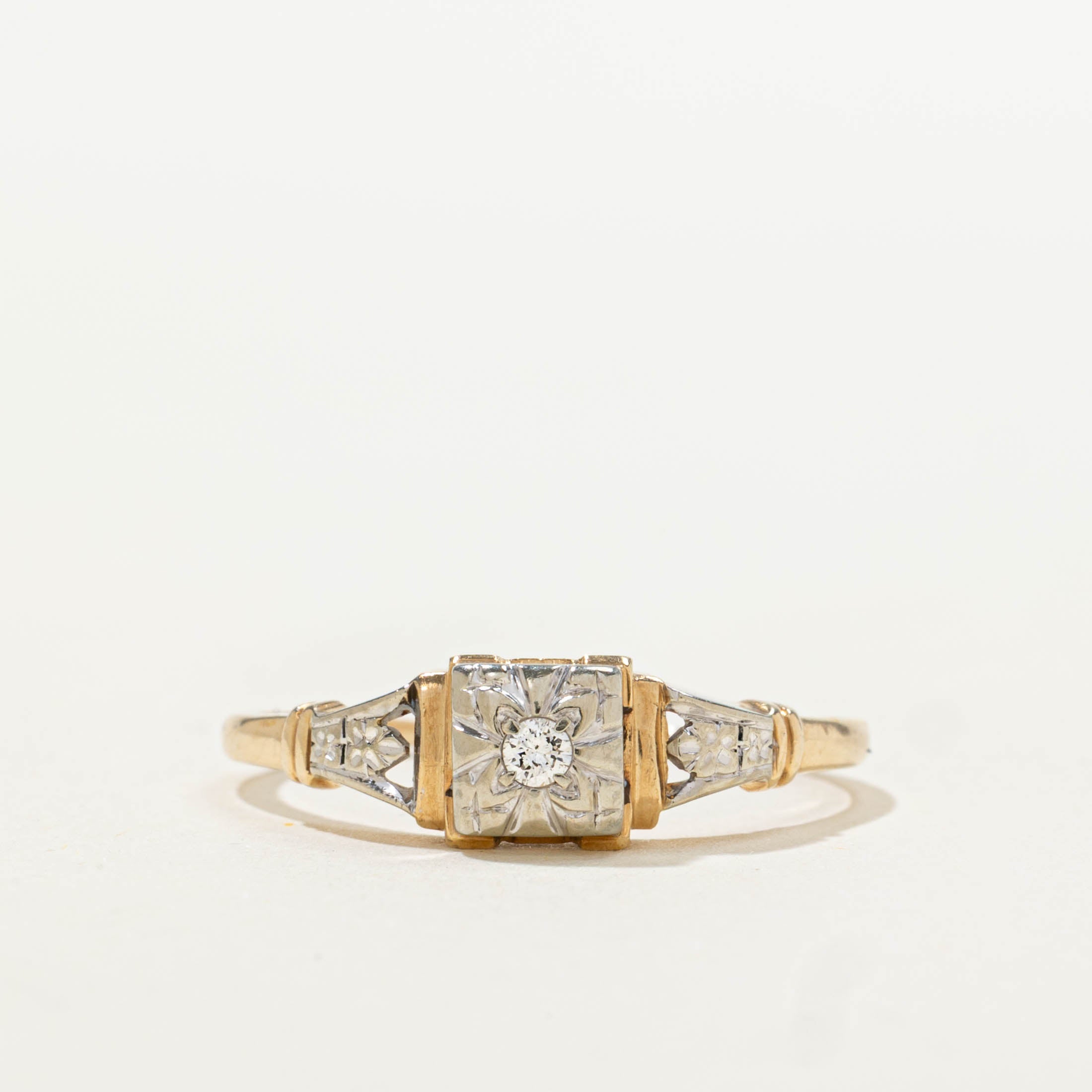 14k Two Tone Illusion Set Diamond Ring | 0.04ctw | SZ 6.75
