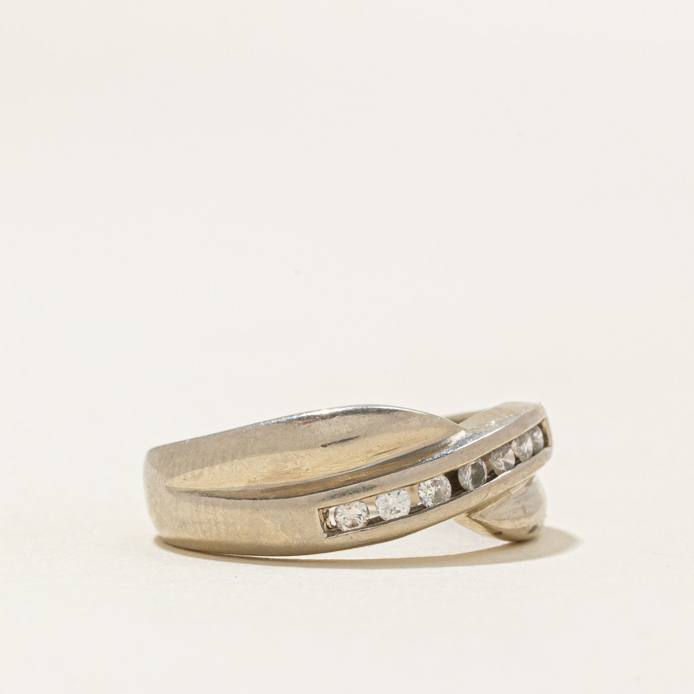 Channel Set Diamond Crossover Ring | 0.1ctw | SZ 5.5 |
