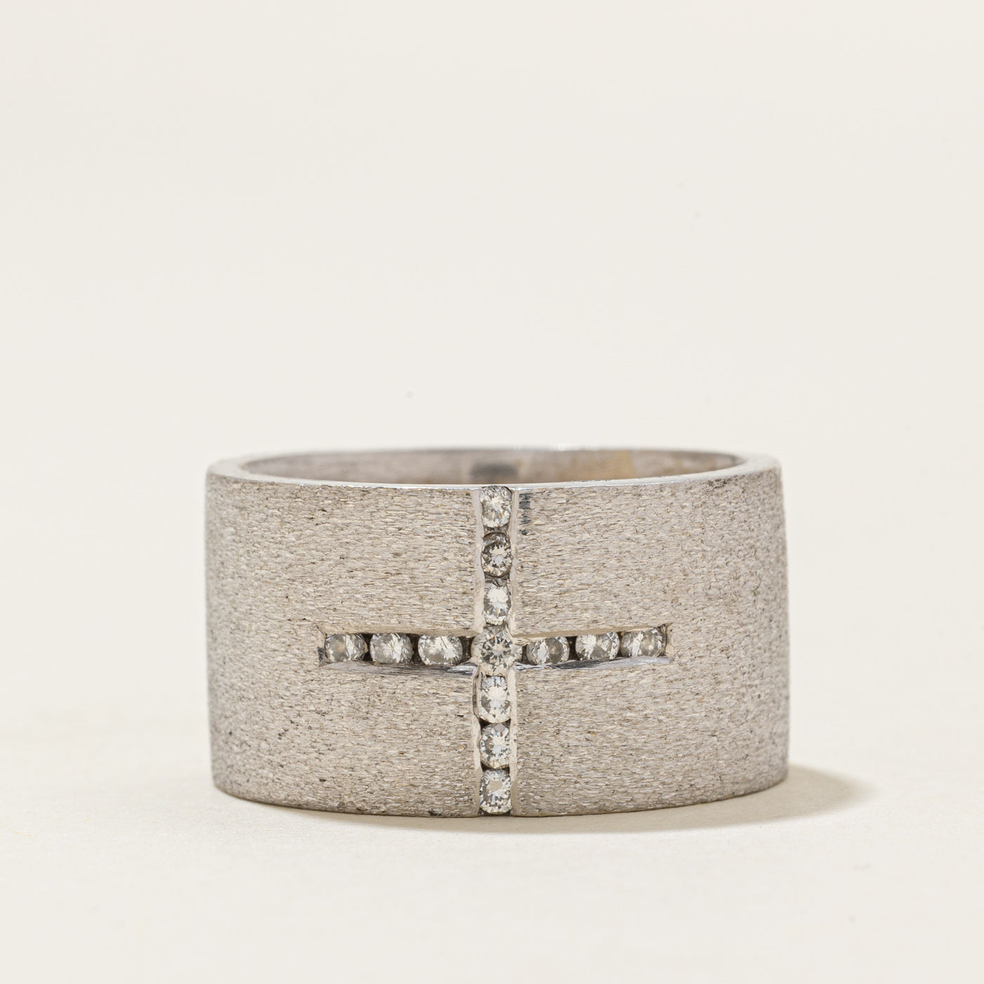 Diamond Cross Matte Cigar Band | 0.14ctw | SZ 6.5 |