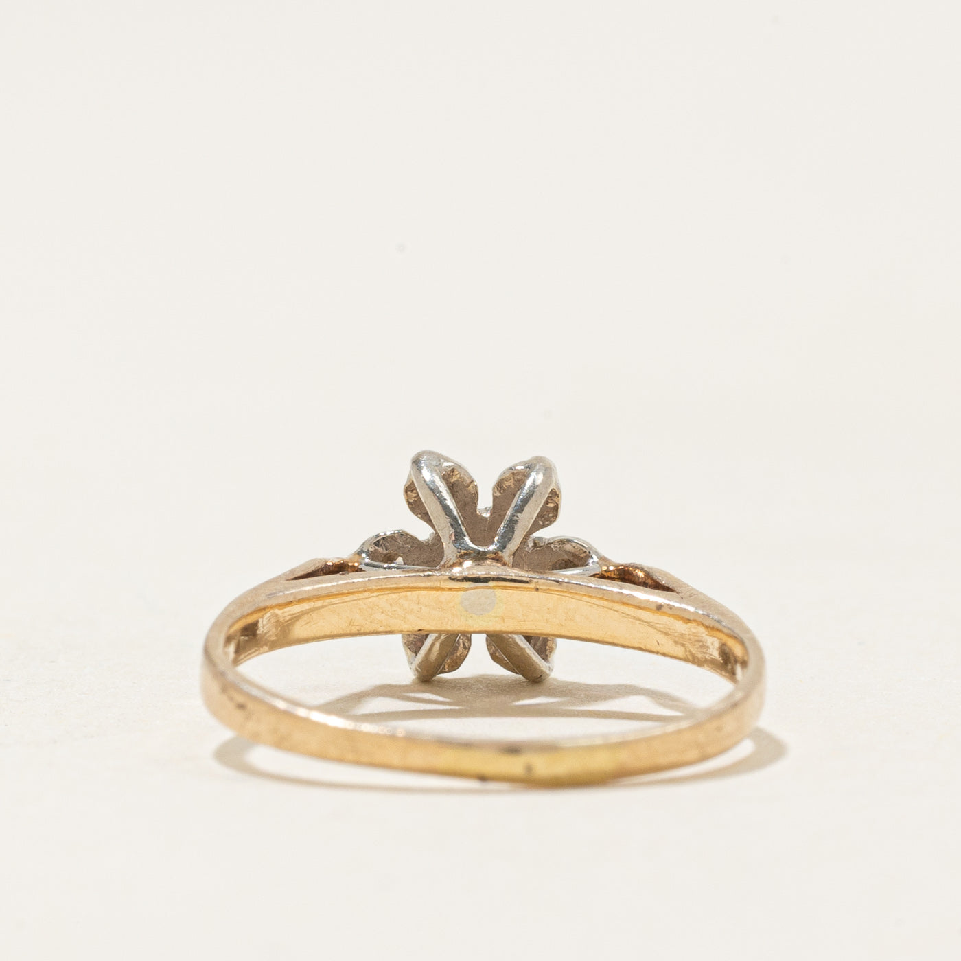 Diamond Cluster Floral Ring | 0.05ctw | SZ 3.25 |