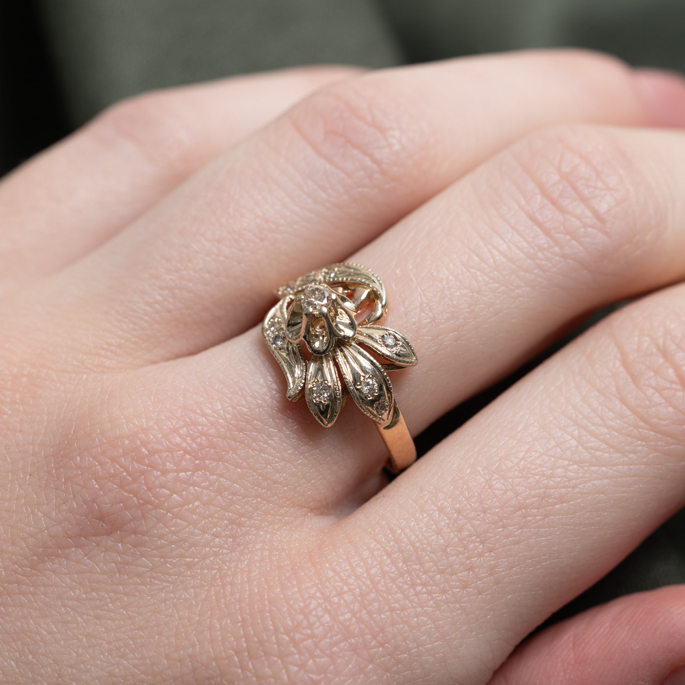 Diamond Floral Design Ring | 0.16ctw | SZ 6.75