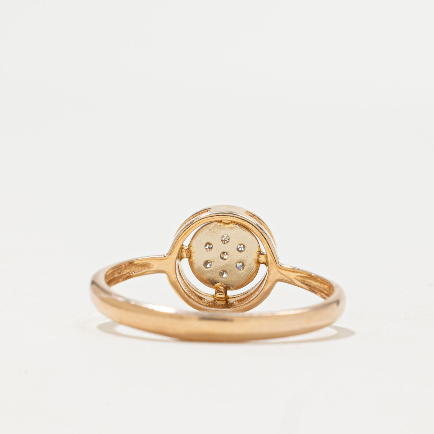 Diamond Round Cluster Ring | 0.07ctw | SZ 6.75