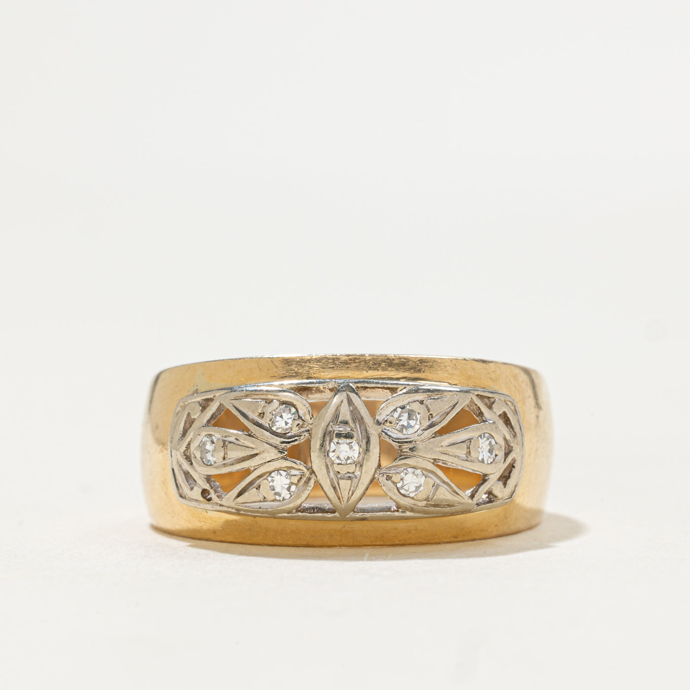 Diamond Leaf Design Openwork Band | 0.10ctw | SZ 9.25